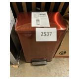 Tramontina 13gal step can