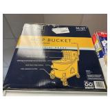 Mop bucket w/ wringer 36 qt