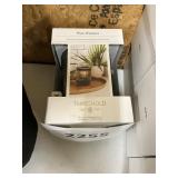 Threshold wax warmer