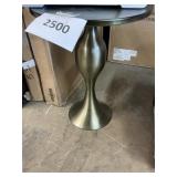 Round pedestol stand 24in Hx19inD