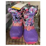 Kids snow boots 11/12