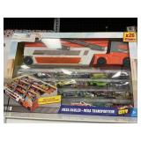 Hot Wheels mega hauler