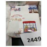 Pillowfort    Queen sheet set