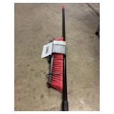 Push broom