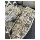 Details large area rug 8ft10inx12ft