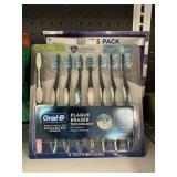 Oral-B toothbrushes 8 pack