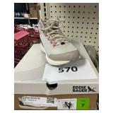 Eddie Bauer womens outdoor boot size 7