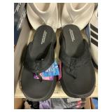 Skechers flip flop ladies size 11