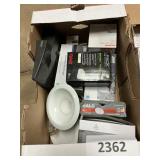 MIsc box lot - lights -bulbs lot