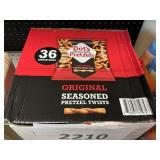 Dots seasoned pretzels 36 ct