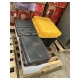 Misc skid lot - totes- damaged MUST take all