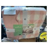 Hallmark 3-pc quilt set F/Q