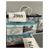 Area rug 5ftx7ft