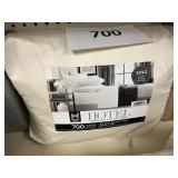 Hotel Coll 700tc King sheet set