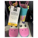 Toddler rain boots size 11/12