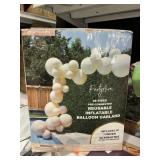 Party Aire 28pc inflatable balloon garland