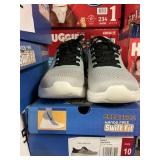 Skechers mens sneaker size 10