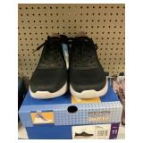 Skechers  mens sneaker size 11