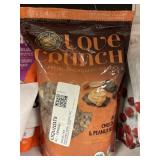 Love crunch granola dark chocolate & PB 32 oz