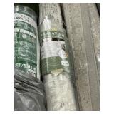 Safavieh area rug 8ftx10ft
