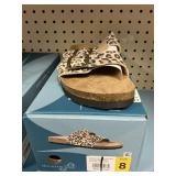 Mountain sole sandal size 8