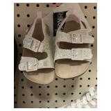 Osh kosh kids sandal size 6