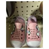 Skechers kids size 7