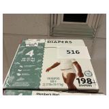 Premium diapers size 4 198 ct