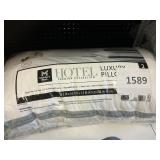Hotel Coll 2 pack King pillows