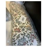 Body pillow