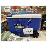 Igloo cooler 38qt-handle damaged