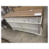 7-Drawer dresser