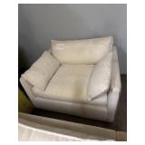 White oversized chair- very dirty