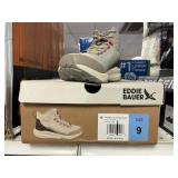 Eddie Bauer womens snow boot size 9