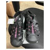 Eddie bauer size 7