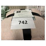 Cozy gauze blanket 106inx94in