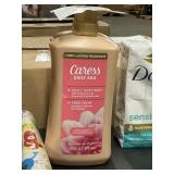 Caress body wash 2-30 fl oz