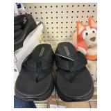 Skechers flip flop size 8