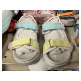 Osh kosh sandal size 6