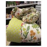 Vera Bradley 3pc King comforter set