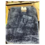 Hotel Coll oversized bath rug