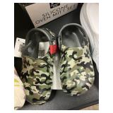 Toddler adventure clogs size 10