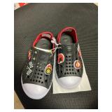 Skechers kids size 8