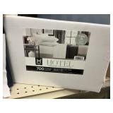 Hotel Coll Twin XL  sheet set 700tc