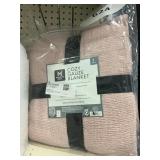 Cozy gauze blanket 106inx94in