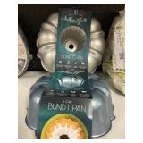 Nordic Ware bundt pans 2 ct