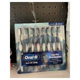 Oral B toothbrushes 8 pack