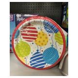 Premium plates 16in 85 ct