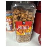 PB filled pretzels 44 oz