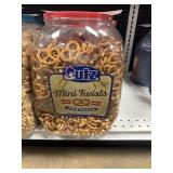 UTZ pretzels 60 oz